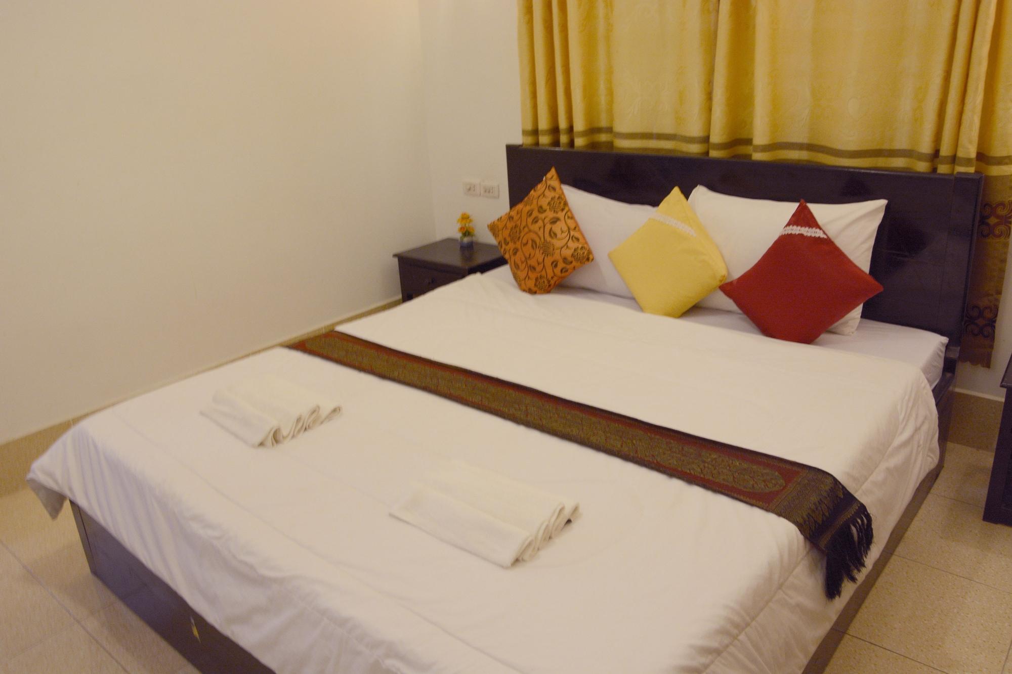 Bou Savy Guesthouse Ciudad de Siem Riep Exterior foto