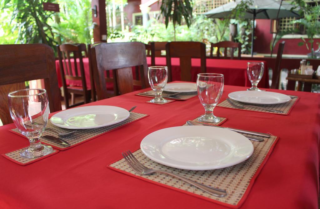 Bou Savy Guesthouse Ciudad de Siem Riep Exterior foto